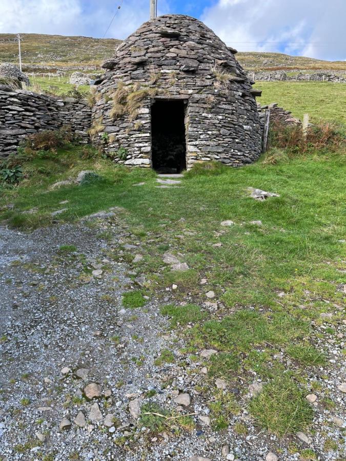 Old Irish Farmhouse Villa Dingle Exterior photo